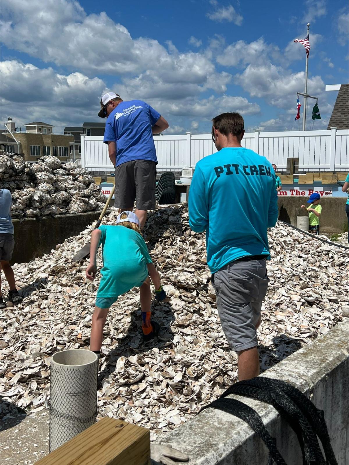 People helping to clean up the coast