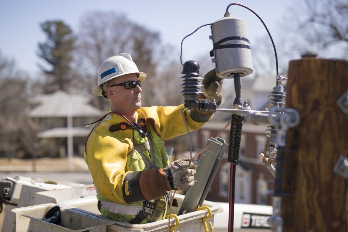 photo of an electrician working 